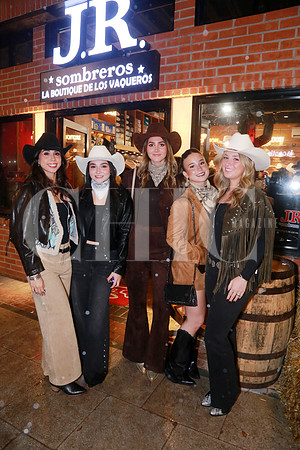 Mariana Santos, Sofia Cabrera, Alexa Yga, Rossana Fimbres y Ania Padilla (3)