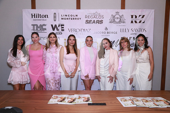 Pau Santos Cordelia De la Garza, Regina Lozano, Ale Yllán, Marieta Garza, Verónica Batiz de Samar, Luly Santos y Aby Niño de Rivera (2)