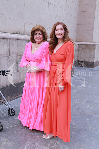 María Esthela Máz de García y Kathia García de Ramírez (3)