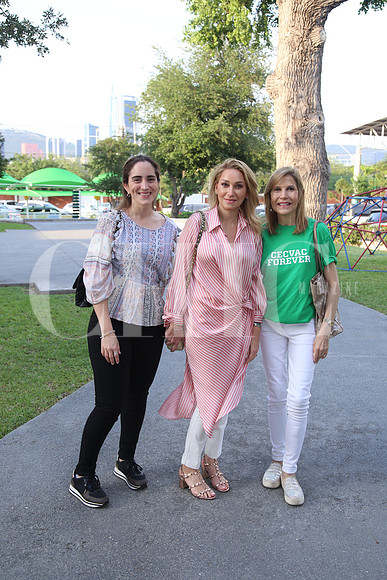 Pilar Rizo, Patricia Ibarra de Plazuelos y Cecy Cantú de Fernández