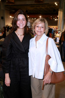 Ana Kuri y Natalia Azcarraga