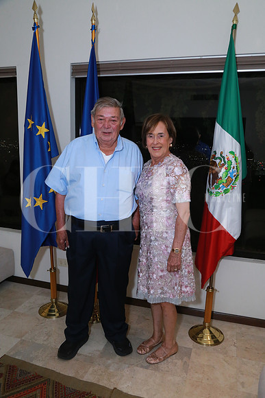 Jorge Odriozola y Susana Canales de Odriozola (2)