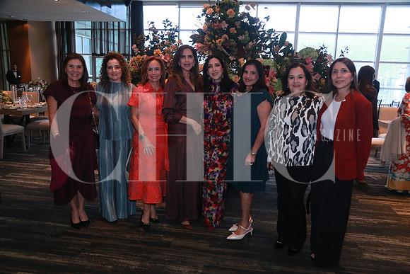 Maruca Flores, Sandra Welsh, Idalia Olivares, Lolina Ordaz, Magdalena Herrera de Calderón, Marielena de Silva de Cantú, Mónica Belden y Tea de la Garza