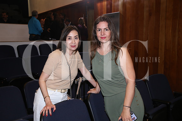Mariana Castillo de Dávila y Cristina Díaz