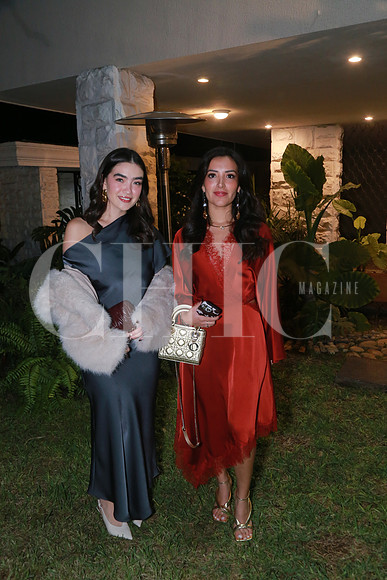 Melissa Arria y Daniela Luna (2)