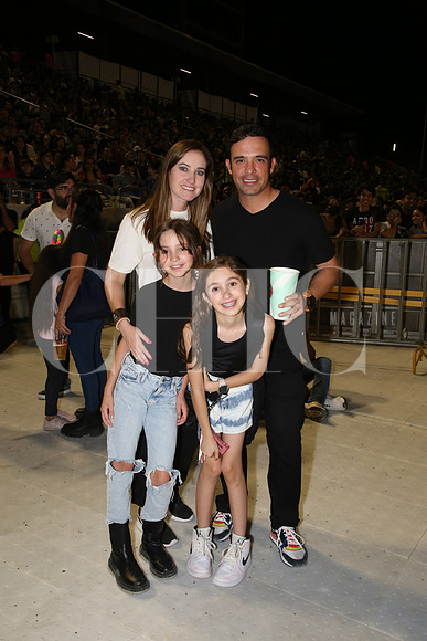 María Mena,Gilberto Cavazos, Ana Sofia Cavazos y María Fernanda Cavazos