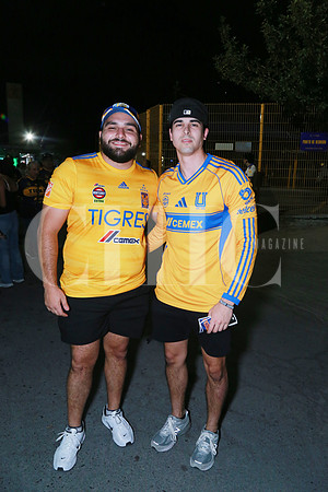 Adrián González y Carlos Valmaña (2)