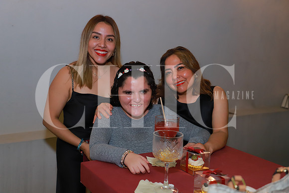 Andrea Castillo, Paulina Castillo y Rosario Bailón 2