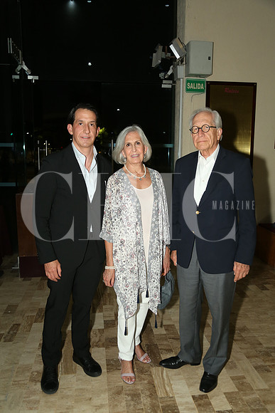 Pablo González, Marñia Teresa Elizondo y Alfonso González