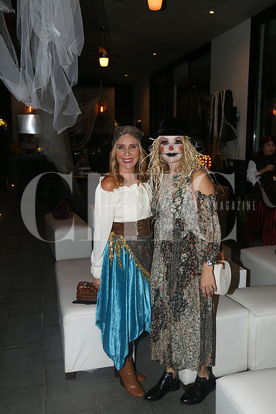 Dora Perez de Lozano y Frida Erhard de Zavala