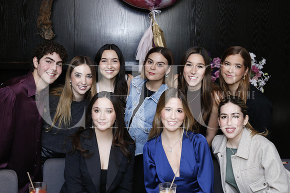 Mauricio Villarreal, Priscila Cavazos, Isabella Maldonado, Vivian Lopez, Diana Coindreau, Roberta Lozano, Elisa Elizondo, Milena Garza y Ana Paula Benavides 3