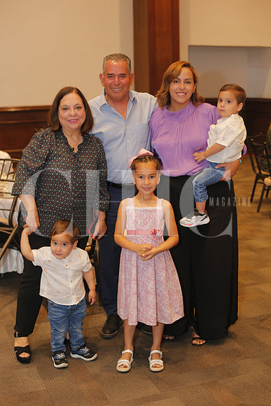 Alma Flores, Eugenio Susarrey, Raquel Susarrey, Jesùs Susarrey, Emilio Susarrey y Alma Susarrey 4