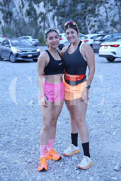 Paulina Urquiza y Greta González  (1)