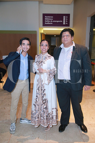 Gabriel Osorio, Patricia de la Cruz y Roberto Hahn