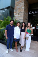 Andrés Esparza, Cony Garía, Roberta Esparza y Renata Esparza