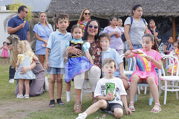 Fiesta de Milena Perez Salinas 8