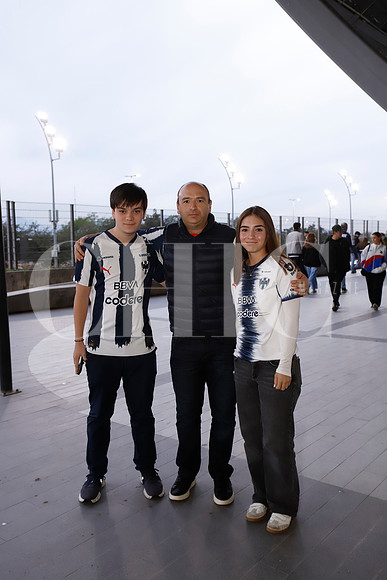 Eduardo Trevino, Eduardo Trevino y Marcela Trevino