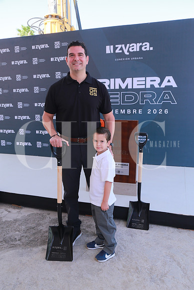 Adrián Marcos y Adrián Marcos (2)