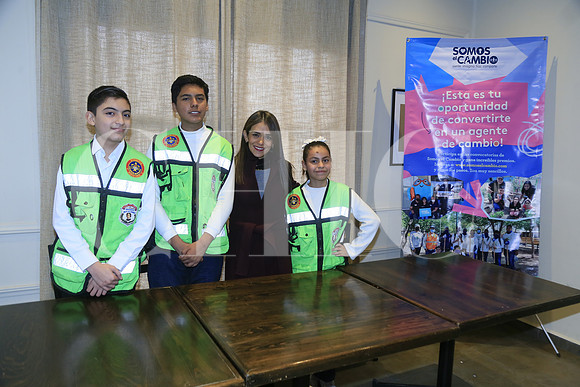 Hector Tadeo Flores, Israel Eduardo Palacios María Fernanda Gómez y Janney Campos (7)