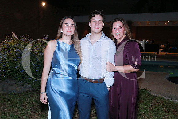 Jimena Villarreal, Rene Coindreau y Diana Salinas de Coindreau
