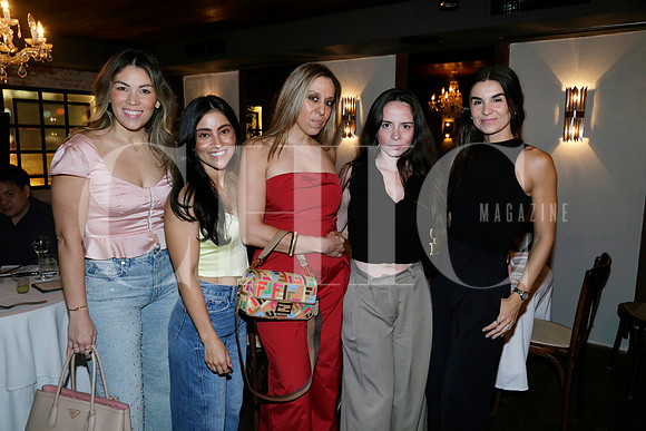 Andrea del Valle, Maria José Torres, Catalina Villarreal, Sofia Vargas y Hilda Gil
