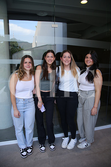 Dania González, Carolina Treviño, Fernanda Toussaint y Vivi Villarreal  (2)
