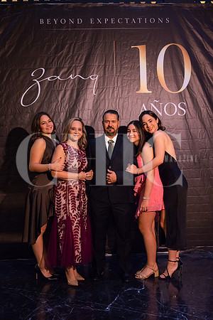 Balbina Garza, Cristina Trevino de Garza, Alejandro Garza, Emilia Garza y Cristina Garza1