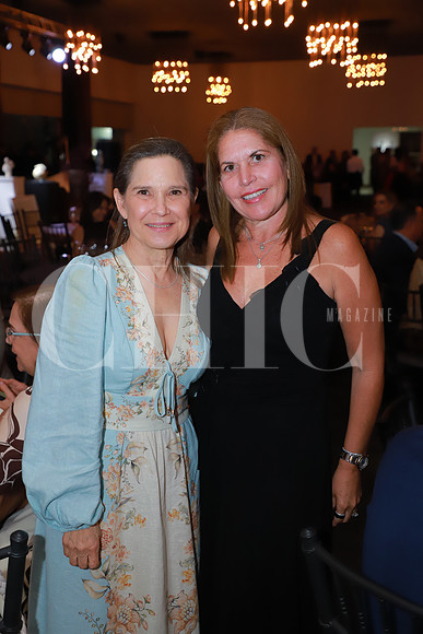 Claudia Benavides y Angélica Rodríguez 2