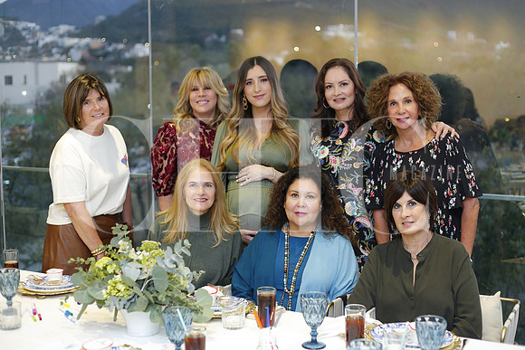 Marcela Elizondo, Miriam Barrera, Dany Garza, Alejandra González, Luly Siller, Eliana Gonzalez, Baby González y Marcela Campuzano 2