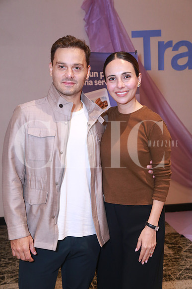 Santiago Elizondo y Karen Cornejo