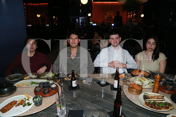 (Rest. Nativo) Silvestre García, Alán García, Sebastian Sanders y Valeria Castro