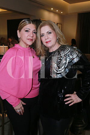 Judith Marcos y Martha Valencia de Valdés