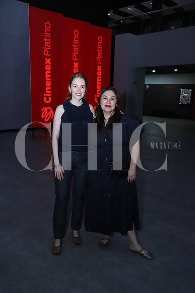 Gaby Espinosa de Kuri y Gaby Mena 1