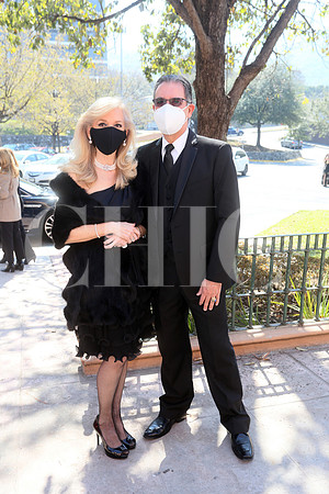 Diana Lara Maltos de Cantu y Ramiro Cantu