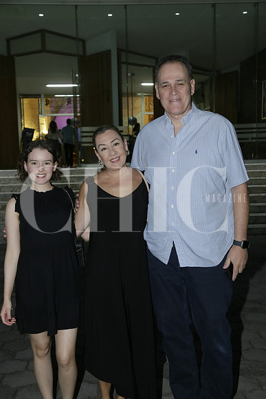 Charlotte Libien, Alejandra García y Manuel Garza