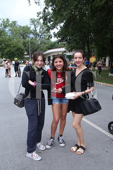 Natalia Cavazos, Valeria Villarreal y Caro González