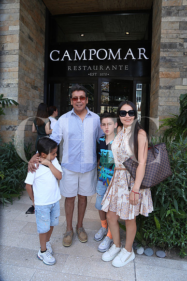 David Vargas, Alfredo Vargas, Jerimy Vargas y Ana Salazar
