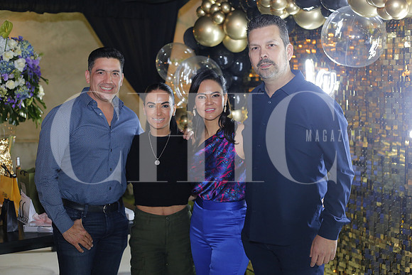 Edgar Sierra, Lulú Kamar, Laila Kamar y Ricardo Garza 2