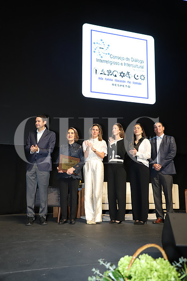 David Noel Ramírez, Magdalena Margáin de Ramírez Maca Ramírez de Páez, María Páez, Lucia Páez y Pablo Páez 7
