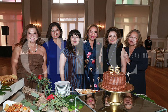 Dina Barrientos, Nora Marroquin, Patricia Welsh, Cristy Pérez de Noyola, Sandra Welsh y Carmen Guerra (2)