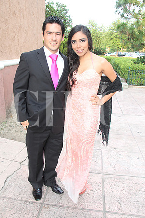 Orlando Gómez y Karla Eimdske