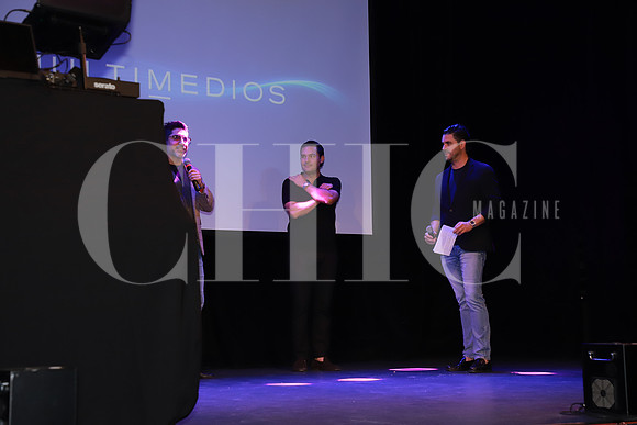 UPFRONT 12