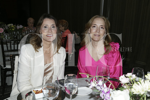 Marla Martínez y Carolina Drextel de Pérez