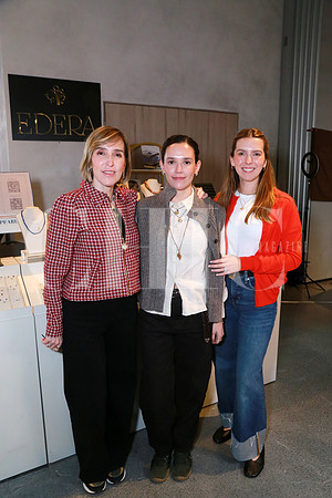 Eugenia López Clariond, Eugenia Calvi López y Elsa González