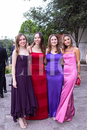 Paulina Garza, Gabriella Lazo, Cecilia Guerra y Estefanía Limón1
