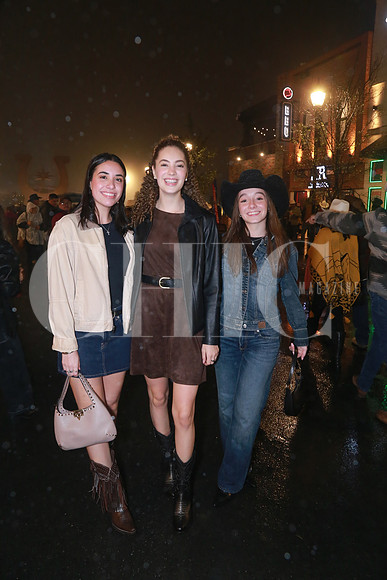 Marisol Garza, Balbina Cantú y Andrea Mutio