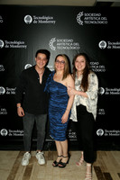 Mauricio Chena, Elizabet Guerra y Rebecca Chena