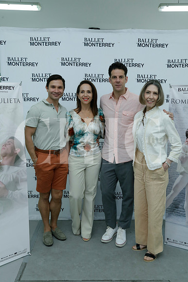 Yosvani Ramos, Gaby Elizondo de García Iza, Marcelo Gomes y Gretchen Backhoff
