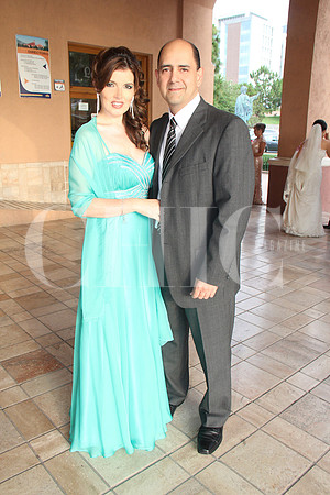 Adriana Vallarta y Carlos Álvarez
