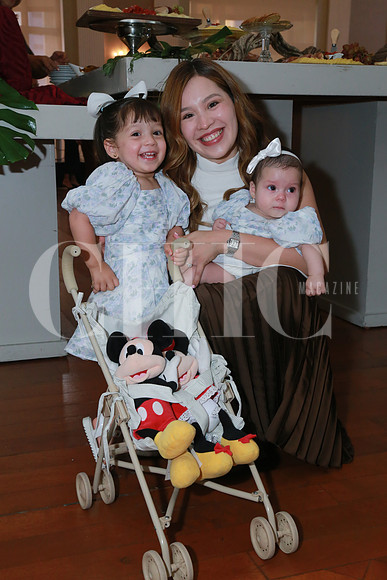 Cristina Noyola Carolina Torres Noyola, e Isabela Torres Noyola